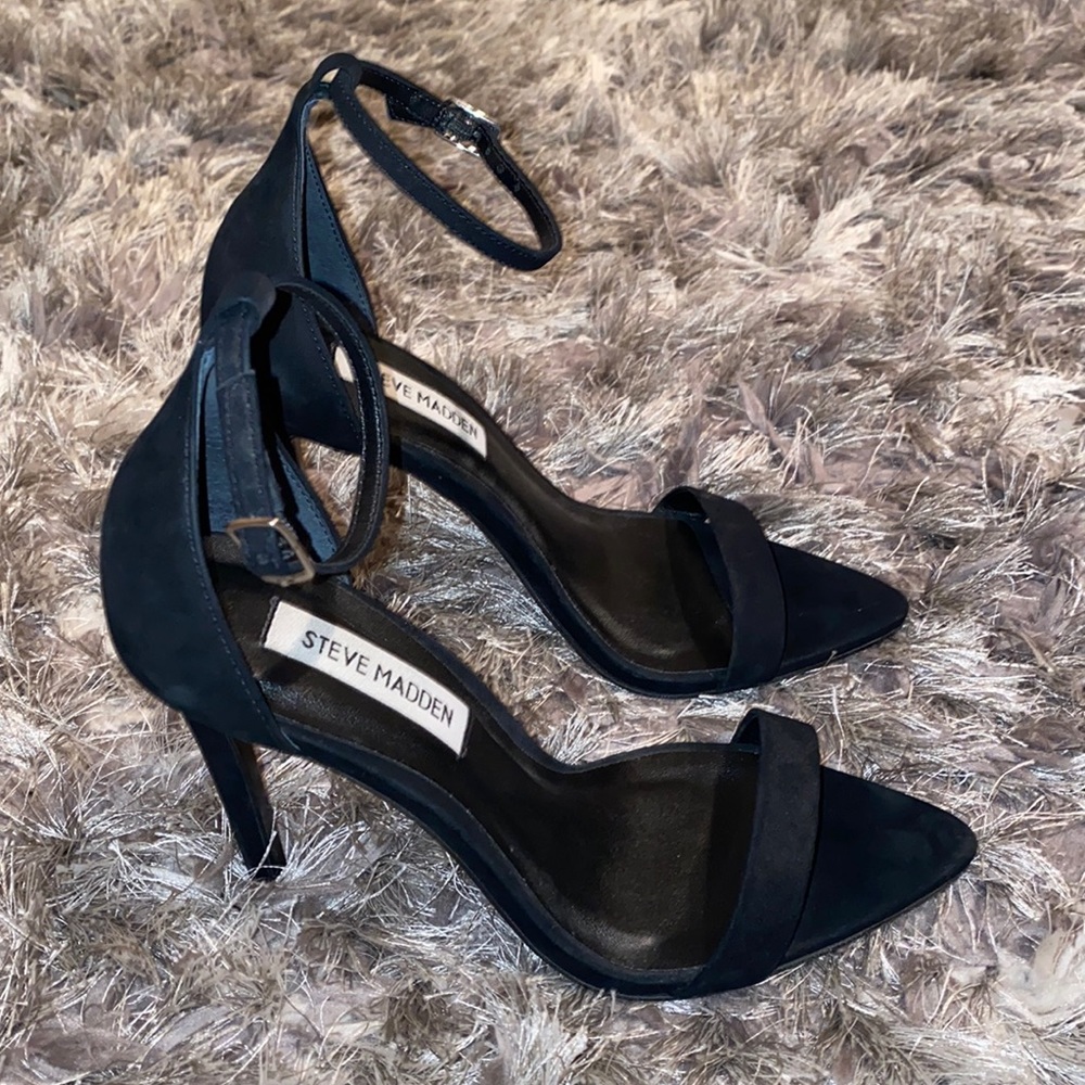 STEVE MADDEN OPEN POINTED TOE HEEL